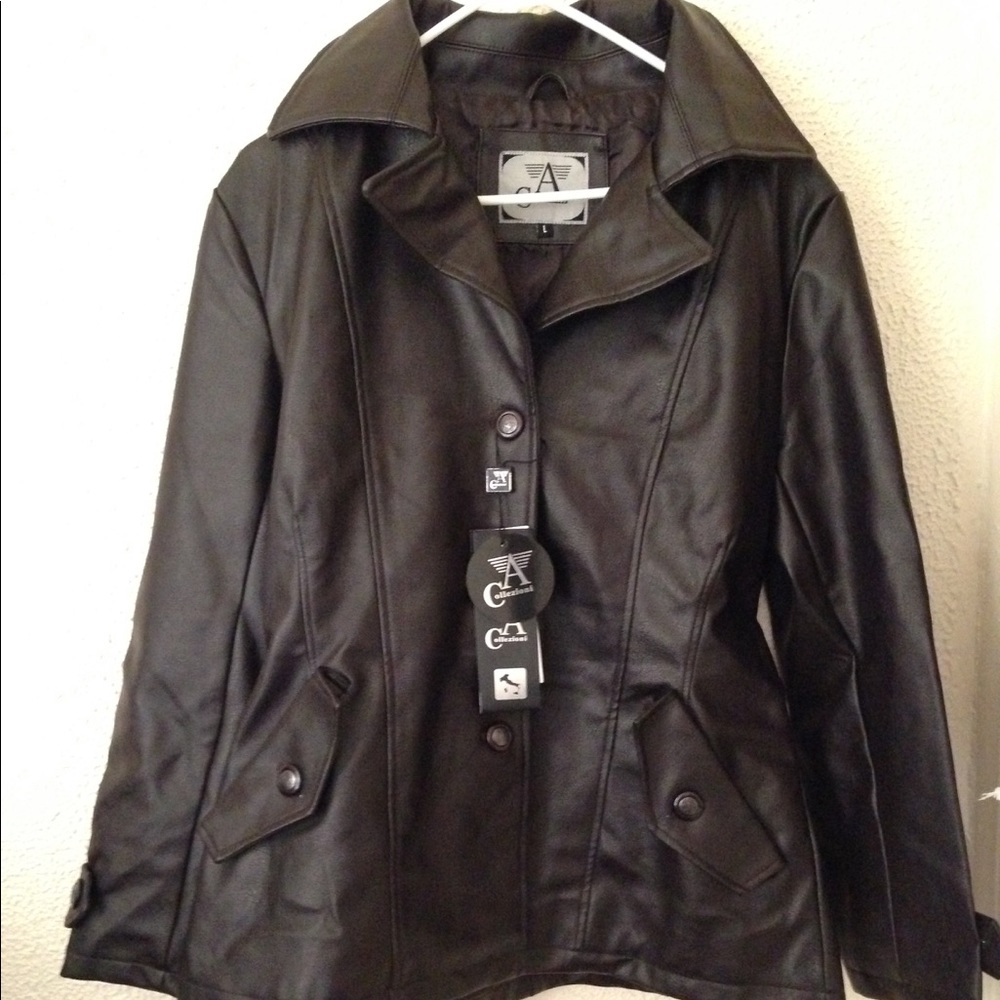 A Collezioni women soft black jacket